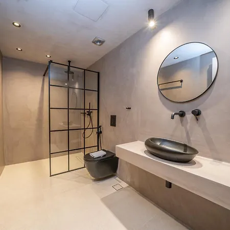 Lithos Art - Utopia Villa