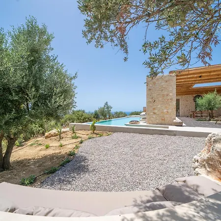 Villa Lithos Art - Utopia Lakíthra